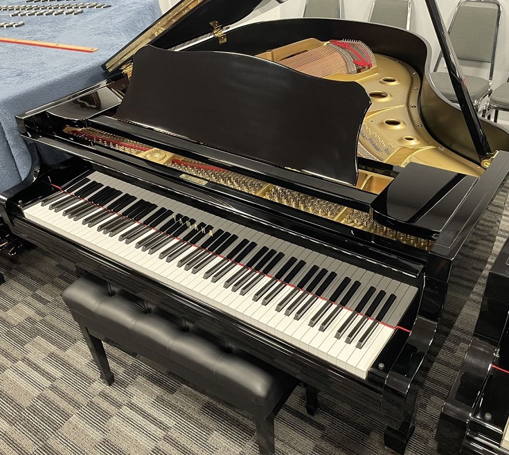 Yamaha G2 5ft7in Grand Piano